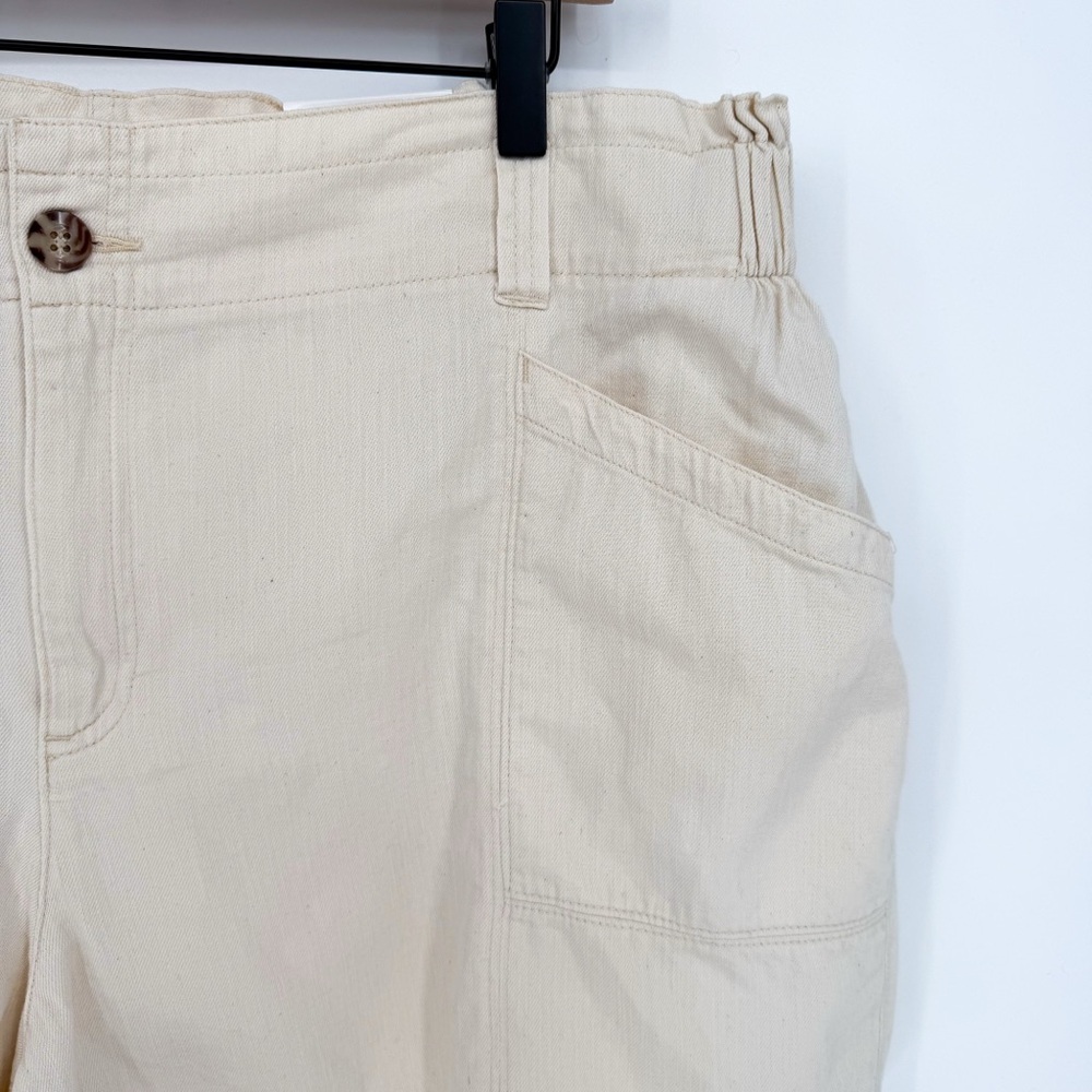 NWT Old Navy High-Waisted Belted Workwear Twill Shorts in Natural Combo 2X - Picture 3 of 12